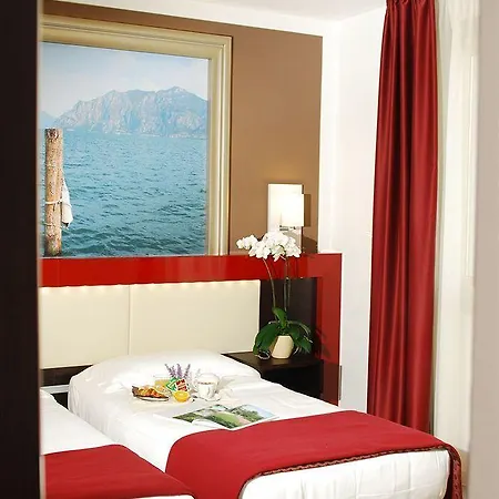 Hotel Kairos Garda
